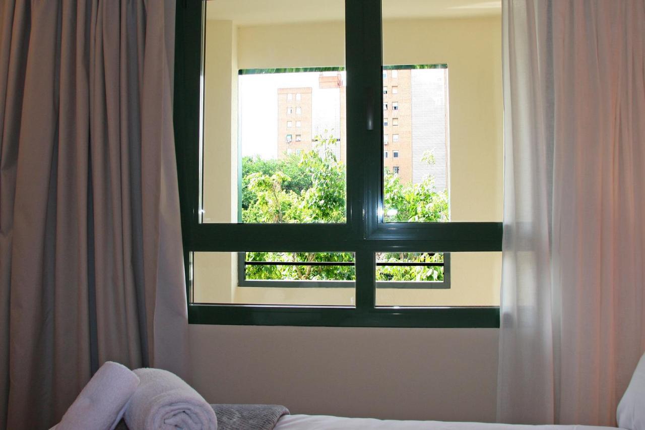 Apartamentos Las Ciencias F Valencia Luaran gambar