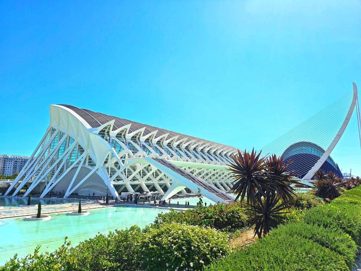 Apartamentos Las Ciencias F Valencia Luaran gambar