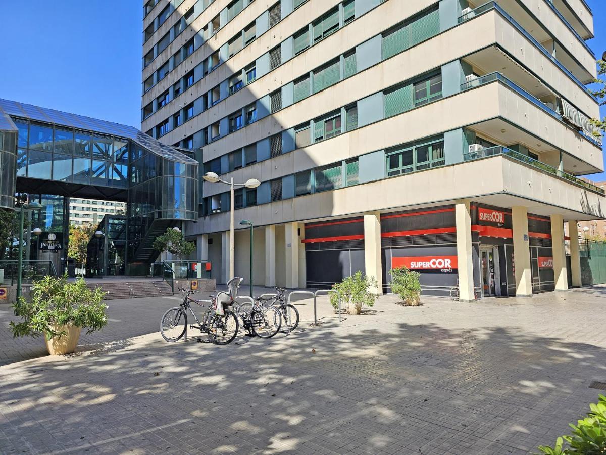 Apartamentos Las Ciencias F Valencia Luaran gambar